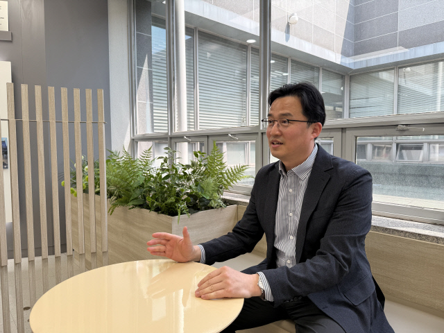 김호성 한국방위산업학회장 겸 국립창원대 교수.